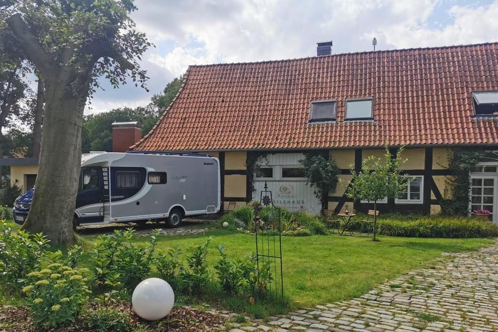 Апартаменты Xanadi Heilehaus Kleine Auszeit Kururlaub Bruchhausen-Vilsen Экстерьер фото